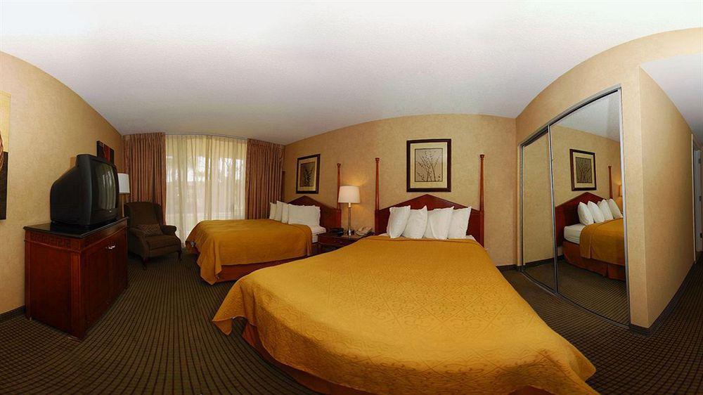 Quality Inn & Suites Downtown Phoenix Ngoại thất bức ảnh